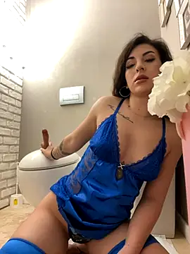 Snapshot of SashaBelle_ chatting on November 6, 2025, 8:29 am SashaBelle online show from November 6, 2025, 8:29 am