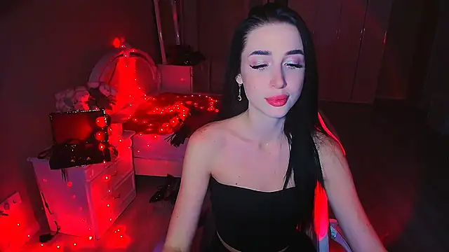 Snapshot of lovely_desire chatting on October 17, 2025, 10:50 am lovely desire online show from October 17, 2025, 10:50 am