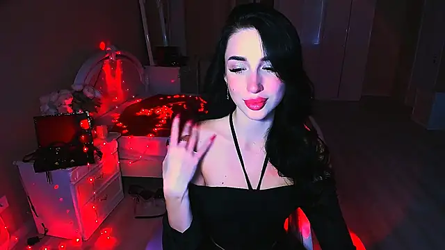 Snapshot of lovely_desire chatting on October 21, 2025, 9:41 am lovely desire online show from October 21, 2025, 9:41 am