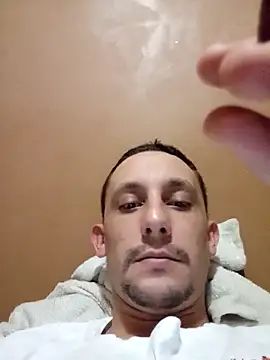 Snapshot of chicomalo3024 chatting on February 11, 2025, 12:38 am chicomalo3024 online show from February 11, 2025, 12:38 am