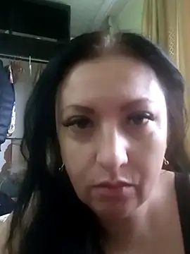 Veronica-Celie online show from December 17, 2025, 6:51 am