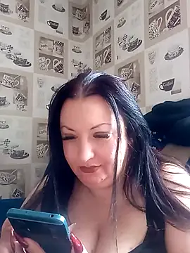 Snapshot of Veronica-Celie chatting on February 28, 2025, 9:36 am Veronica-Celie online show from February 28, 2025, 9:36 am