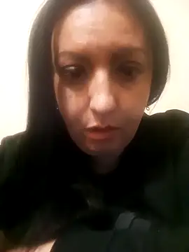 Veronica-Celie online show from March 18, 2026, 8:43 pm