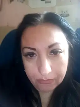 Veronica-Celie online show from February 18, 2026, 10:01 am