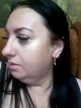 Veronica-Celie online show from November 7, 2025, 8:46 pm