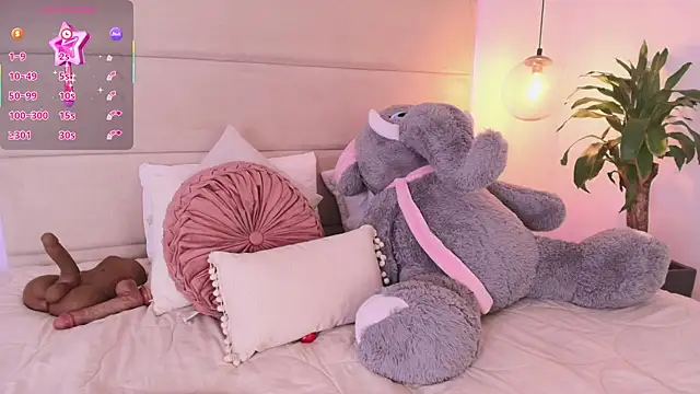 Snapshot of Mollymoon1 chatting on September 19, 2025, 9:19 pm Mollymoon1 online show from September 19, 2025, 9:19 pm