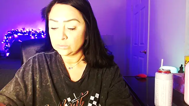 AlyssiaAmoreXO online show from February 11, 2026, 2:28 pm