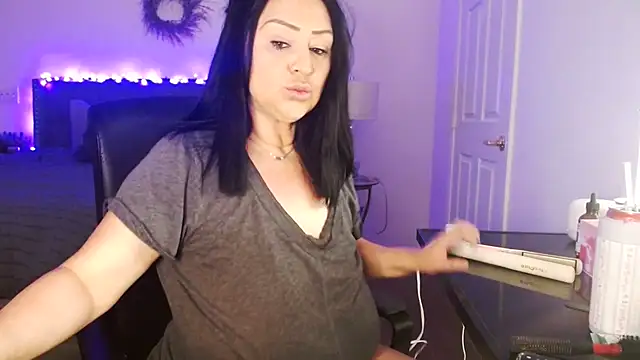 AlyssiaAmoreXO online show from March 23, 2026, 5:13 pm