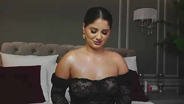 AnnieStylesx online show from November 28, 2025, 4:34 am