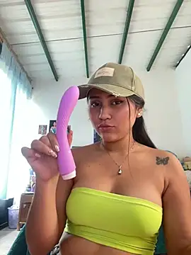 YuliiCamm online show from March 15, 2025, 6:10 pm