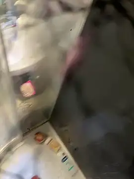 Snapshot of lescro95_ chatting on October 7, 2025, 3:02 pm lescro95  online show from October 7, 2025, 3:02 pm