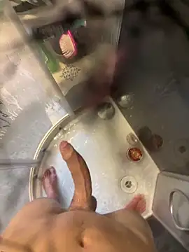 Snapshot of lescro95_ chatting on October 6, 2025, 2:29 pm lescro95  online show from October 6, 2025, 2:29 pm