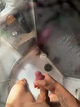 Snapshot of lescro95_ chatting on October 13, 2025, 9:11 am lescro95  online show from October 13, 2025, 9:11 am