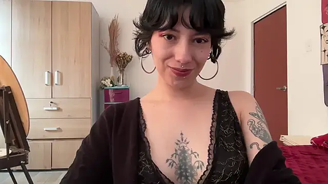 Snapshot of cataline_de_aragaon chatting on February 9, 2025, 7:52 pm cataline de aragaon online show from February 9, 2025, 7:52 pm