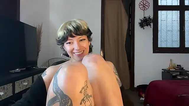 Snapshot of cataline_de_aragaon chatting on January 8, 2025, 11:09 pm cataline de aragaon online show from January 8, 2025, 11:09 pm