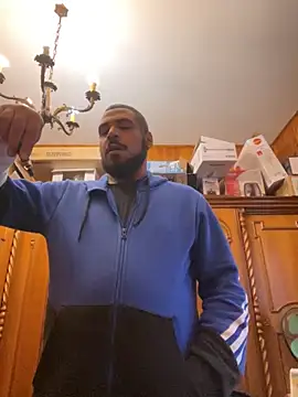 Dikkiduohottt online show from October 19, 2025, 4:21 pm