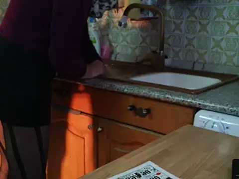 VeneRed online show from November 8, 2025, 7:12 am