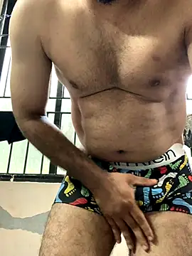 Snapshot of desiduzz21 chatting on September 20, 2025, 5:12 am desiduzz21 online show from September 20, 2025, 5:12 am