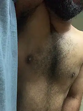 Snapshot of desiduzz21 chatting on December 28, 2024, 3:04 am desiduzz21 online show from December 28, 2024, 3:04 am