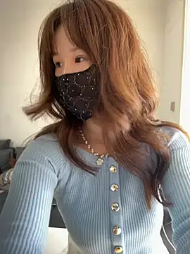 CN-Shanshan online show from April 15, 2026, 2:06 am