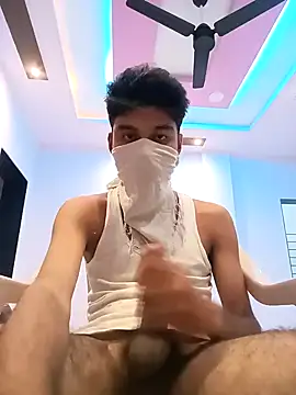 Snapshot of xxxgayroy12 chatting on December 3, 2024, 2:33 pm xxxgayroy12 online show from December 3, 2024, 2:33 pm