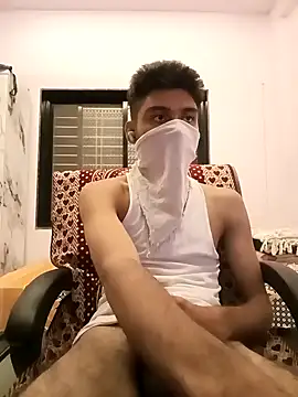 Snapshot of xxxgayroy12 chatting on December 6, 2024, 6:11 pm xxxgayroy12 online show from December 6, 2024, 6:11 pm