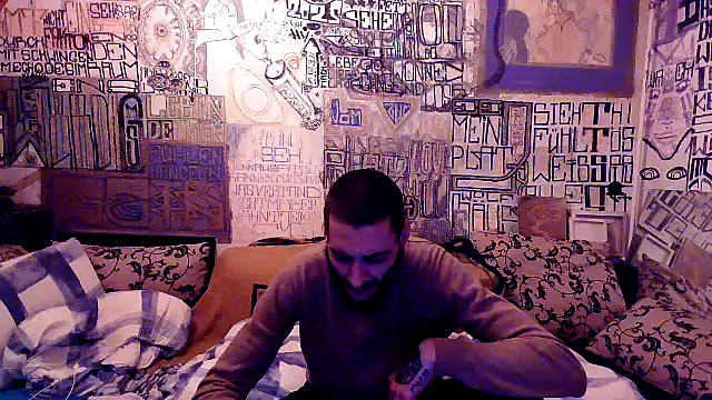 Snapshot of casualtimepassenger chatting on March 13, 2026, 5:40 pm casualtimepassenger online show from March 13, 2026, 5:40 pm