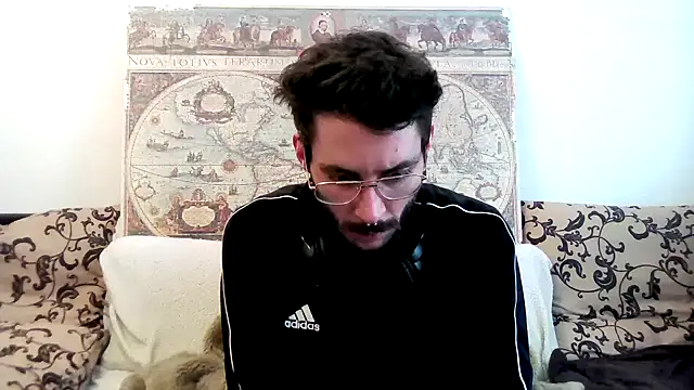 Snapshot of casualtimepassenger chatting on March 16, 2025, 2:00 pm casualtimepassenger online show from March 16, 2025, 2:00 pm