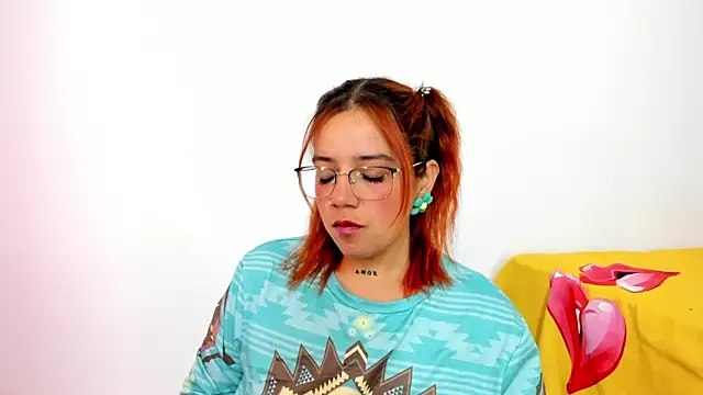 sofiaxortiz online show from February 1, 2025, 3:08 am