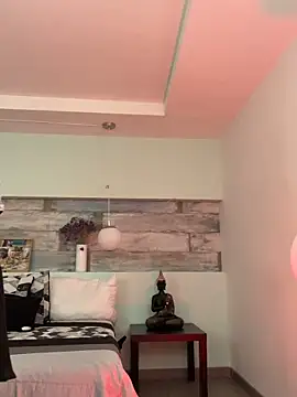 Snapshot of Alisha-Bond chatting on February 1, 2025, 2:37 am Alisha-Bond online show from February 1, 2025, 2:37 am