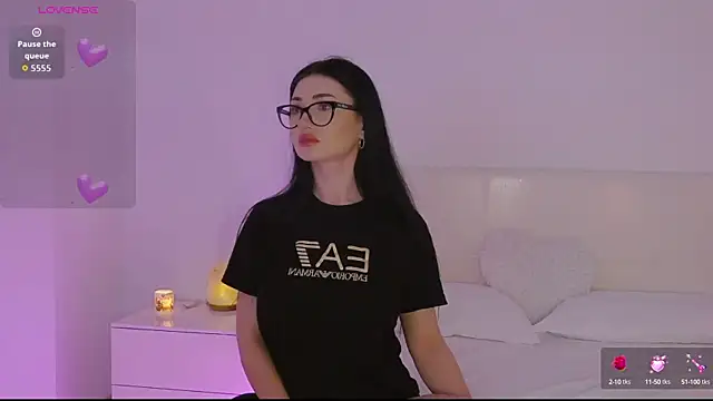 AllisonSky online show from October 9, 2025, 11:44 am