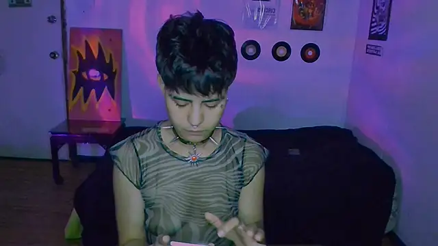 alex one888 online show from October 2, 2025, 11:08 pm