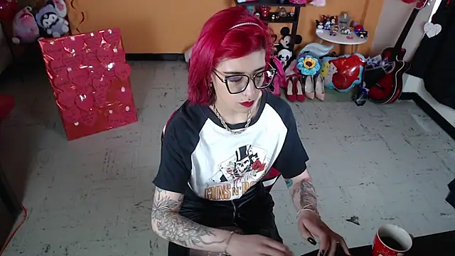 MissMiia2 online show from February 28, 2025, 12:52 pm