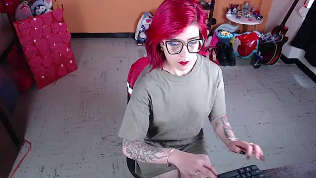 MissMiia2 online show from March 3, 2025, 1:01 pm