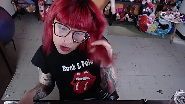 MissMiia2 online show from February 11, 2026, 8:09 pm