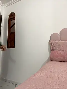 Snapshot of cleolimahot3 chatting on October 24, 2025, 6:40 pm cleolimahot3 online show from October 24, 2025, 6:40 pm