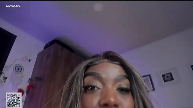 Snapshot of Im_Maria chatting on December 15, 2024, 3:24 am Im Maria online show from December 15, 2024, 3:24 am