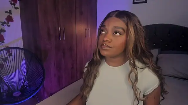 Snapshot of Im_Maria chatting on February 26, 2025, 9:09 pm Im Maria online show from February 26, 2025, 9:09 pm