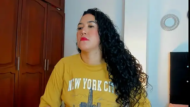 Snapshot of kathyajhonss chatting on October 4, 2025, 7:15 pm kathyajhonss online show from October 4, 2025, 7:15 pm