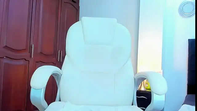 Snapshot of kathyajhonss chatting on March 11, 2025, 1:59 am kathyajhonss online show from March 11, 2025, 1:59 am