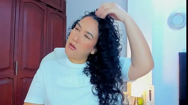 Snapshot of kathyajhonss chatting on March 7, 2025, 11:16 pm kathyajhonss online show from March 7, 2025, 11:16 pm