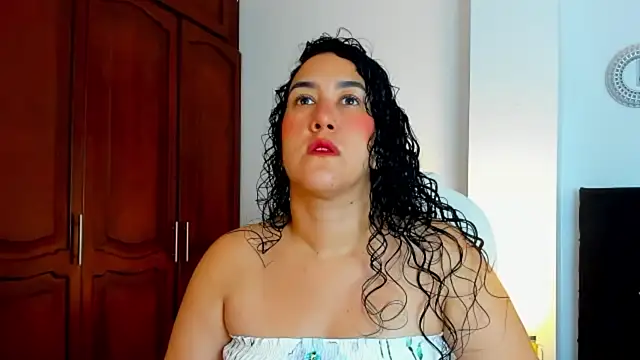 kathyajhonss online show from May 28, 2026, 10:37 pm