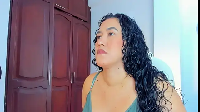 Snapshot of kathyajhonss chatting on March 11, 2025, 10:42 pm kathyajhonss online show from March 11, 2025, 10:42 pm