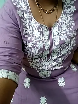 Snapshot of your-sameera chatting on October 7, 2025, 3:51 am your-sameera online show from October 7, 2025, 3:51 am