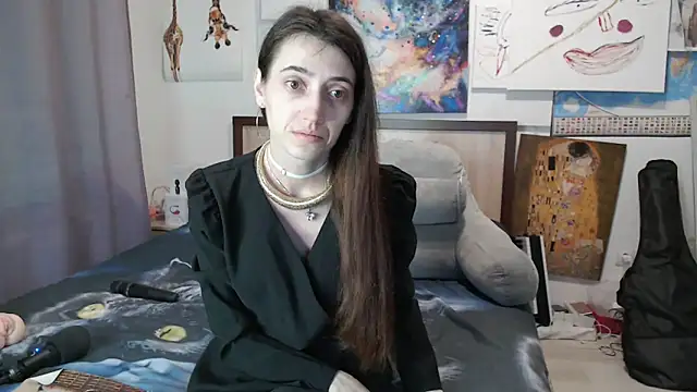 Iren online show from March 17, 2025, 11:46 pm