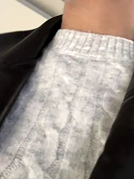 Diamond Bunny  online show from October 3, 2025, 2:07 pm