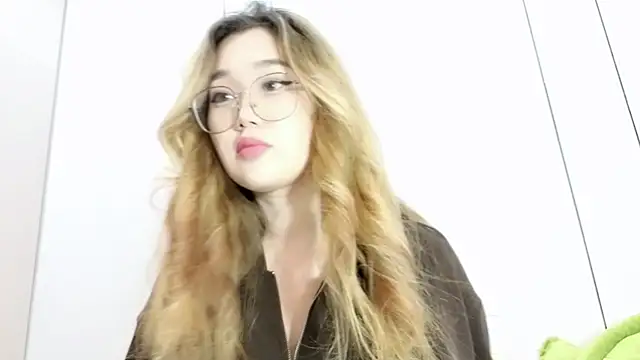 Jennatyan online show from January 8, 2026, 10:10 am