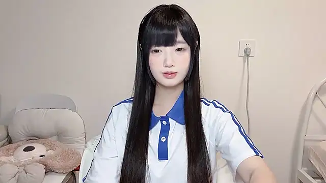 Snapshot of Fairy-06 chatting on January 1, 2025, 12:55 pm Fairy-06 online show from January 1, 2025, 12:55 pm