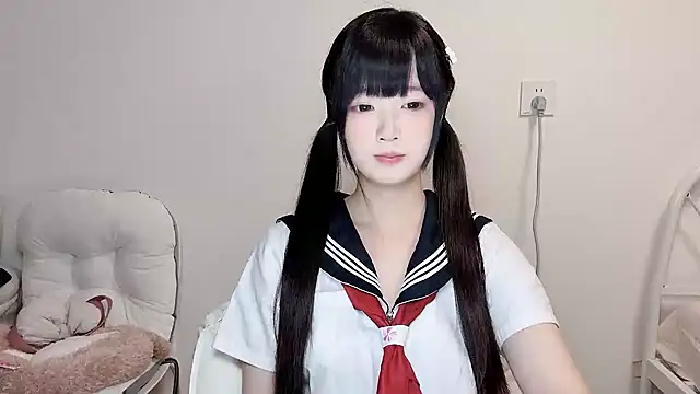 Snapshot of Fairy-06 chatting on December 7, 2024, 1:24 pm Fairy-06 online show from December 7, 2024, 1:24 pm