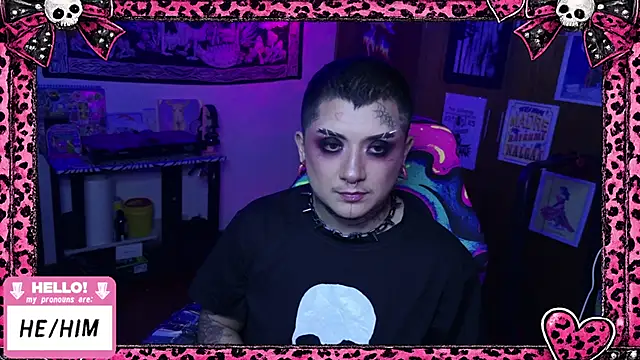 Snapshot of masterkevinftm chatting on June 4, 2026, 4:28 am masterkevinftm online show from June 4, 2026, 4:28 am